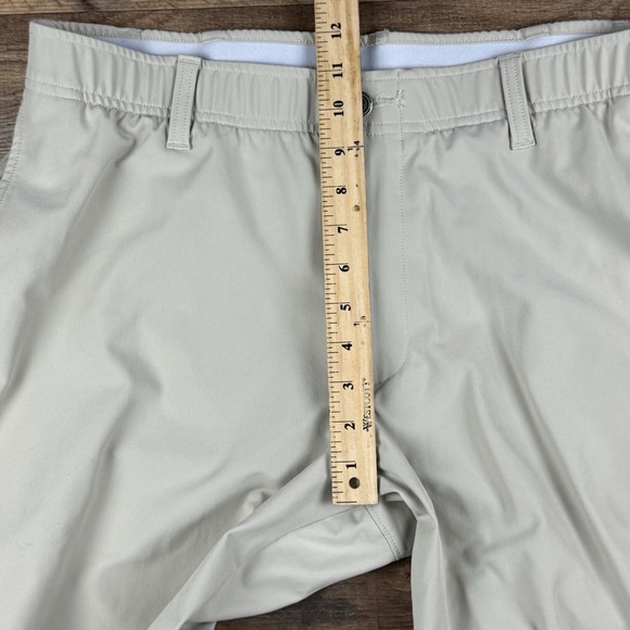 UNDER ARMOUR mens 36x32 PANTS Golf Chino Stretch‎ Grip Waist Khaki - Picture 7 of 9